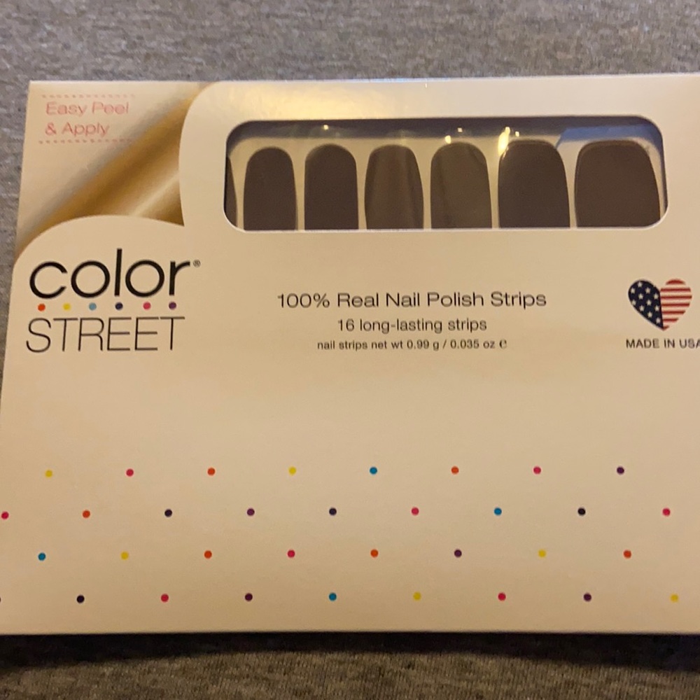 Color Street Berlin It To Win It polish strips